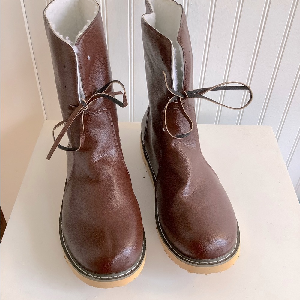 NWOT.  Women’s Brown Lined Above Ankle Boots. NEW, NEVER WORN